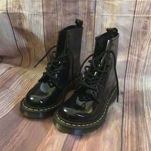 doc martens patent leather boots size 7 new! Combat boots grunge 90s